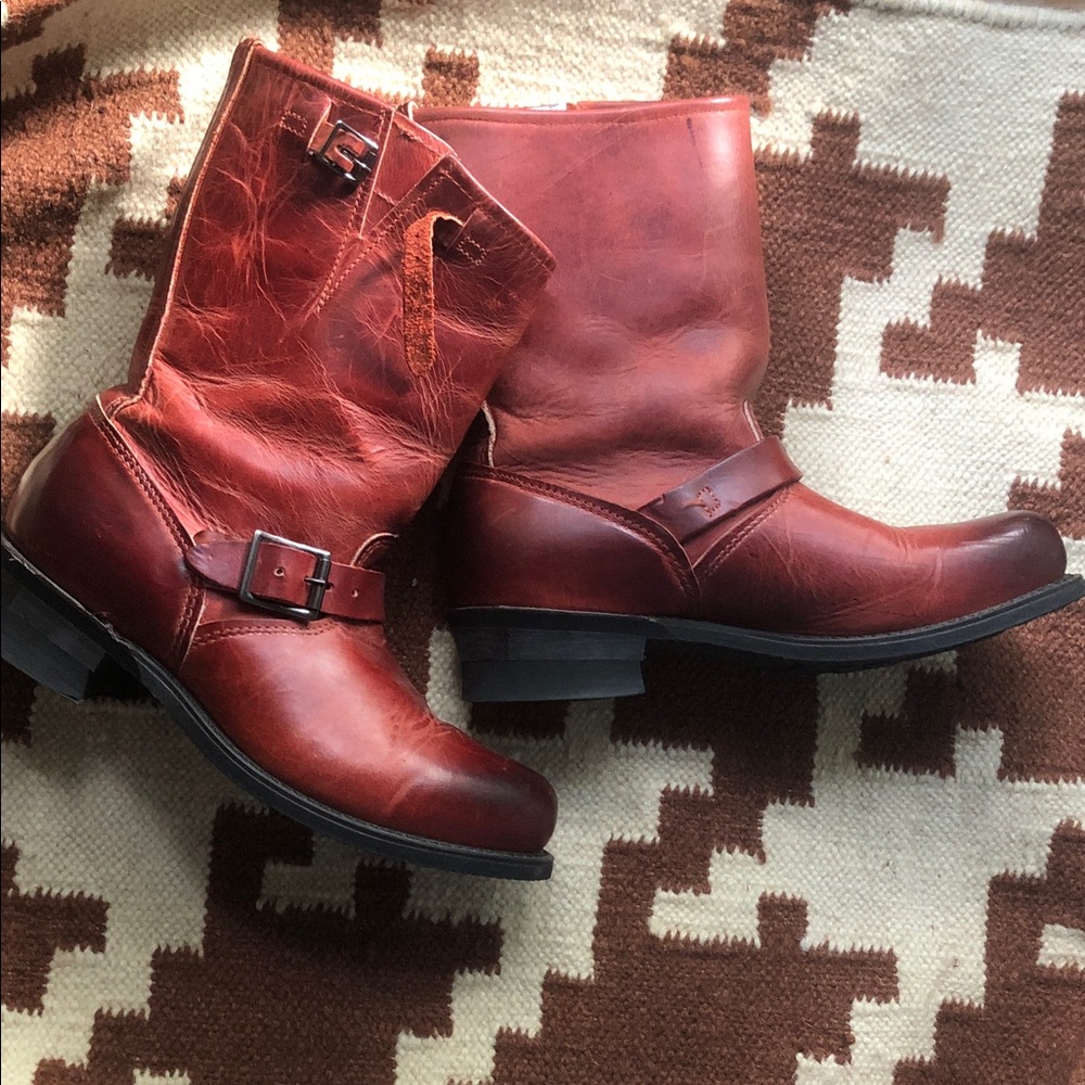 Frye Women's Burnt Red/Orange Brown Leather Engineer Harness Boots